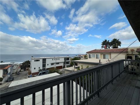 Tiny photo for 2913 crest Dr, Manhattan Beach, CA 90266 (MLS # SB25238335)