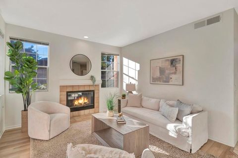 18644 Caminito Cantilena 265 San Diego CA 92128