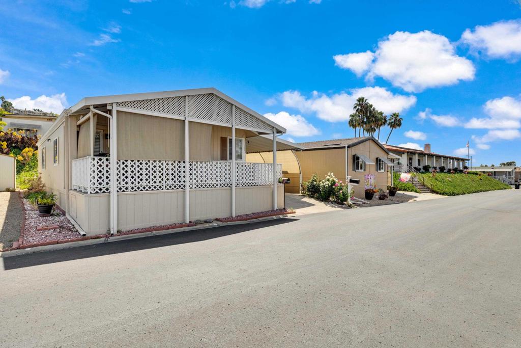1815 Sweetwater Road 169