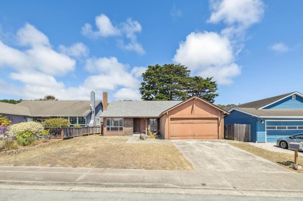 200 Bridgeport Drive