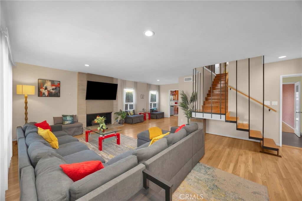 134 Bennett Ave