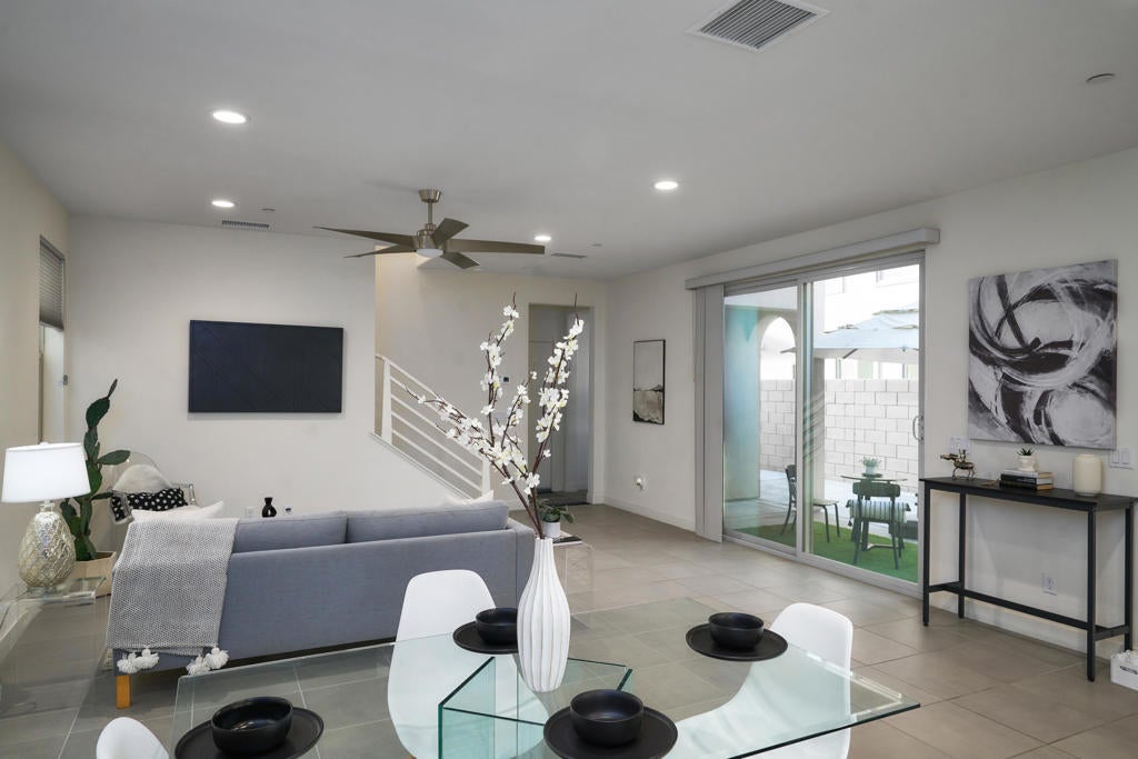 36016 Franklin Drive