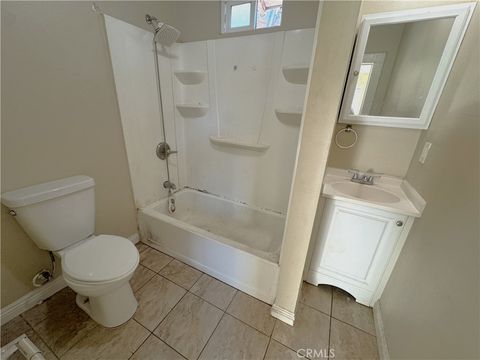 Tiny photo for 150 E 70th Street #1,2, Los Angeles, CA 90003 (MLS # CV26045771)