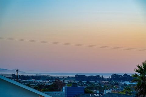 Tiny photo for 573 N 16th St, Grover Beach, CA 93433 (MLS # PI26022465)