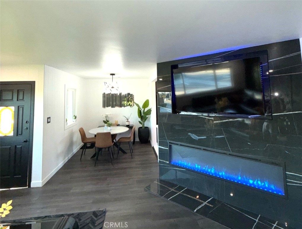 1471 Kenneth Drive