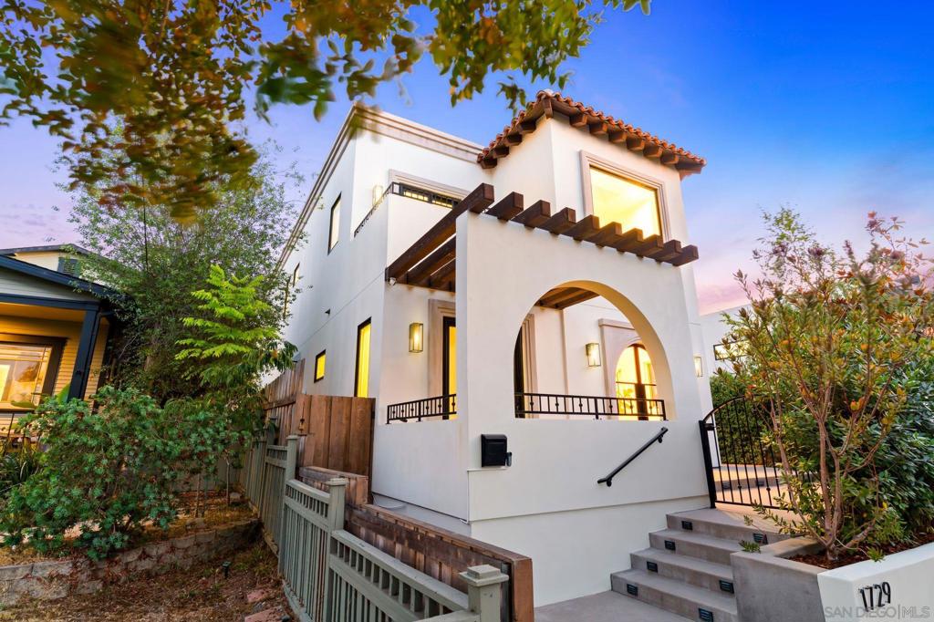 Mission Hills - Residential