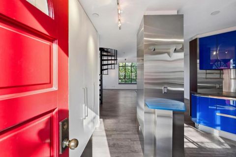 Photo of 237 High Street, Palo Alto, CA 94301 (MLS # ML82041419)