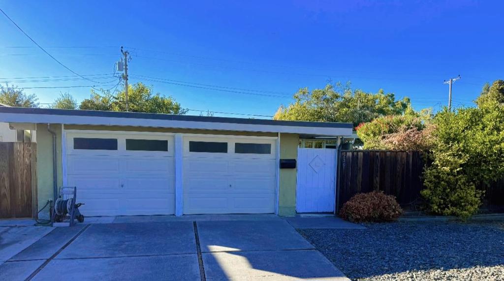 Welcome to this charming home located in the vibrant city of Mountain View. Great location - excellent schools - ideal for some one with the itch to remodel or build brand new and make this home their own. The cozy home is part of the Mountain View Whisman Elementary School District, offering educational facilities for young learners. Builders and Contractors galore - come see - current home is well-maintained - offers three bedrooms and two full bathrooms, providing ample space for comfortable living. The kitchen is a practical space, ideal for culinary enthusiasts and family gatherings. The home features beautiful flooring throughout, enhancing its warm and inviting atmosphere. This home ideal for some one who wants to build brand new or simply remodel and enjoy - The cozy home is part of the Mountain View Whisman Elementary School District, offering educational facilities for young learners. Additional amenities include a two-car garage, providing ample parking and storage options. Note that there is no informal dining room or family room, and the home is equipped with gas heating and does not include cooling. This property is a wonderful opportunity to enjoy all that Mountain View has to offer.