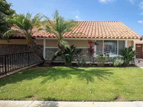 1903 Alsuna Huntington Beach CA 92648