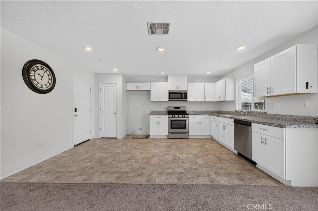 15 Cully Court