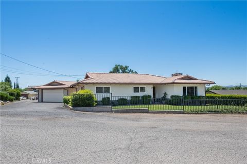 Photo of 726 N Trigo Ln, Paso Robles, CA 93446 (MLS # NS25177057) Photo of 726 N Trigo Ln, Paso Robles, CA 93446 (MLS # NS25177057)