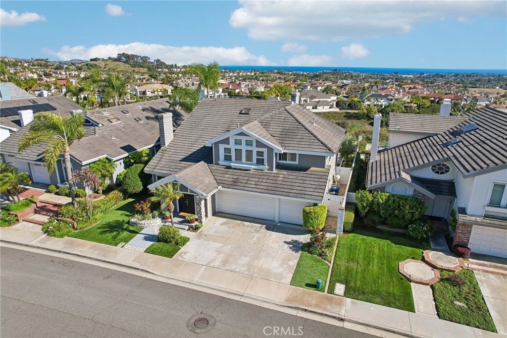 16 Callender Court