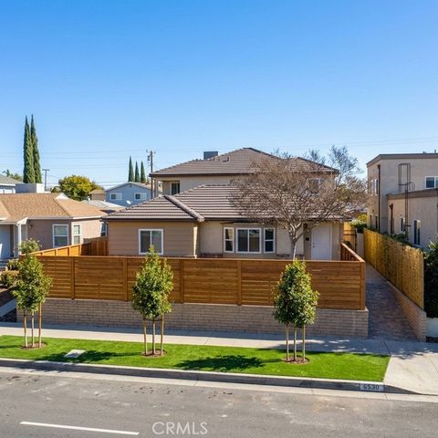 Photo of 6550 Balboa Blvd, Van Nuys, CA 91406 (MLS # SR26044187)