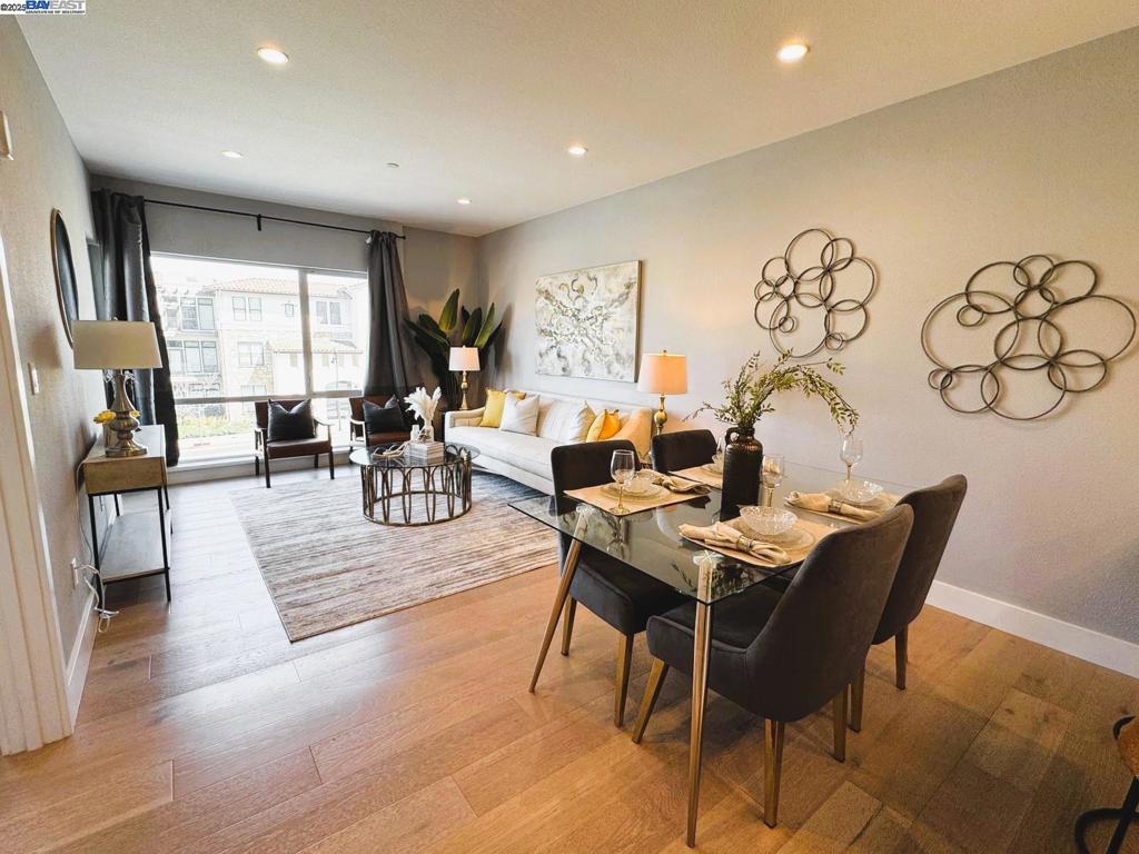 DOWN TOWN - Residential