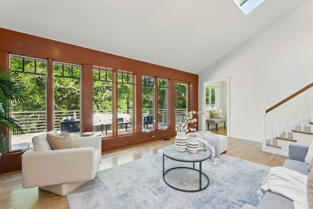 47 Pine Avenue
