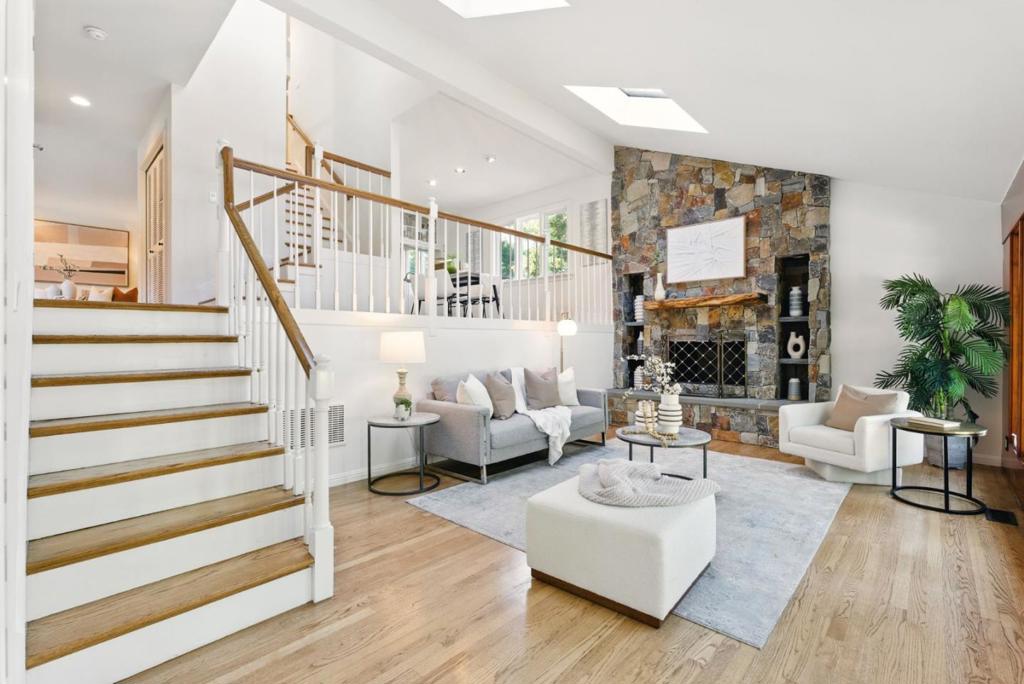 47 Pine Avenue