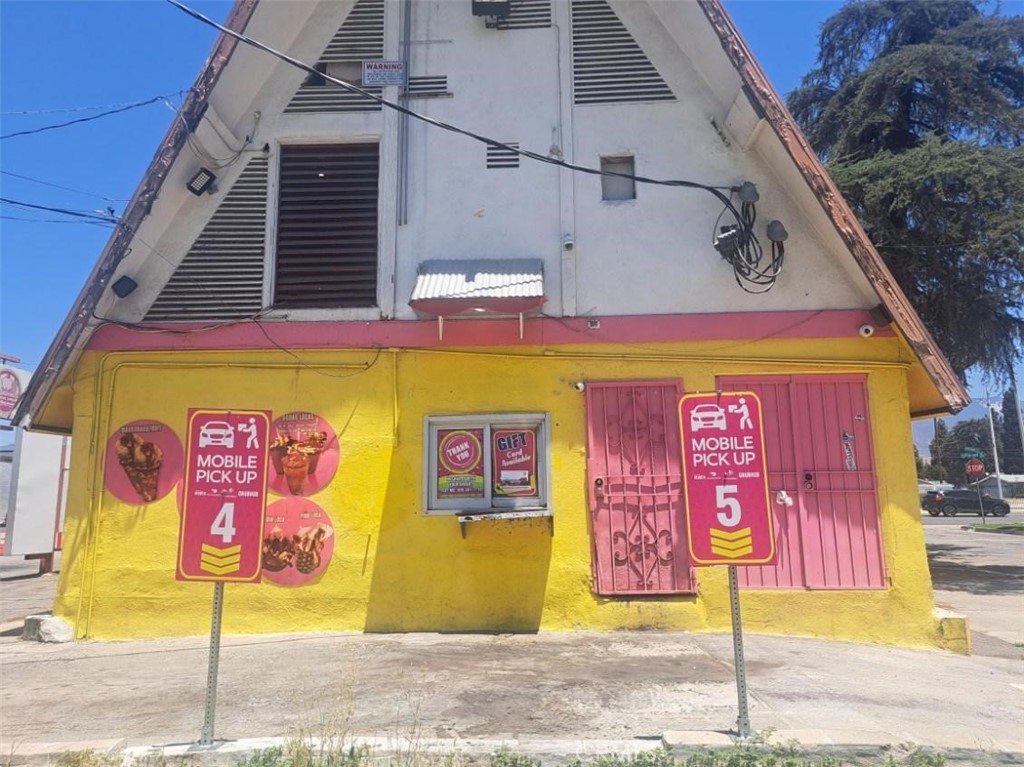 265 W Highland Avenue