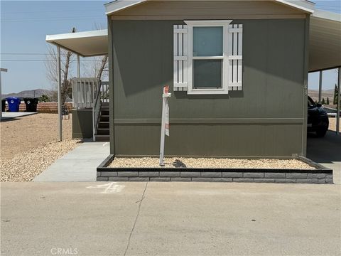 Photo of 2494 W Main St #48, Barstow, CA 92311 (MLS # CV25242541)