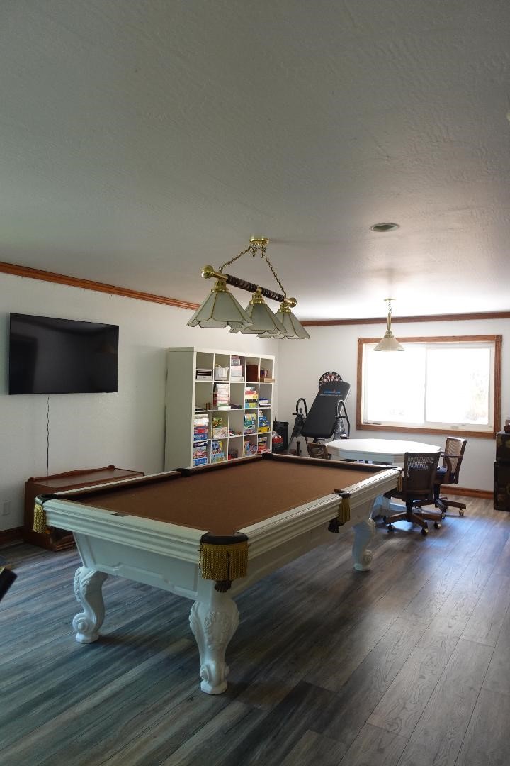 2534 E Vista