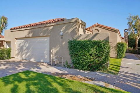 Photo of 29 Lake Shore Drive, Rancho Mirage, CA 92270 (MLS # 219139465DA)