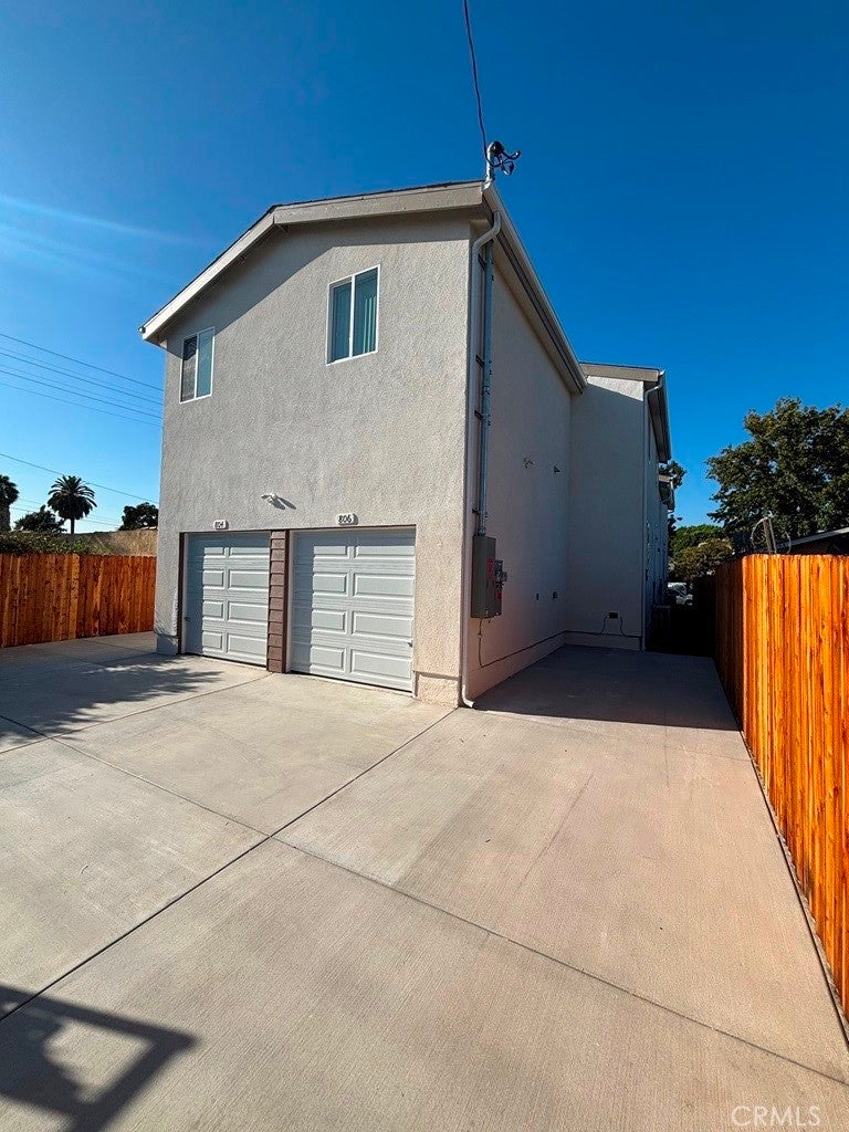 804 E 76th Street