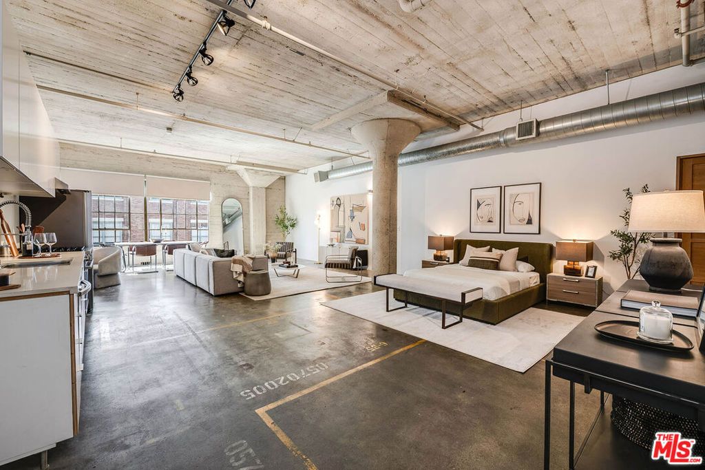 Photo of 1855 Industrial Street #703, Los Angeles, CA 90021 (MLS # 26656769)