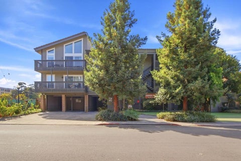 Photo of 480 E Okeefe Street #305, East Palo Alto, CA 94303 (MLS # ML82061916)