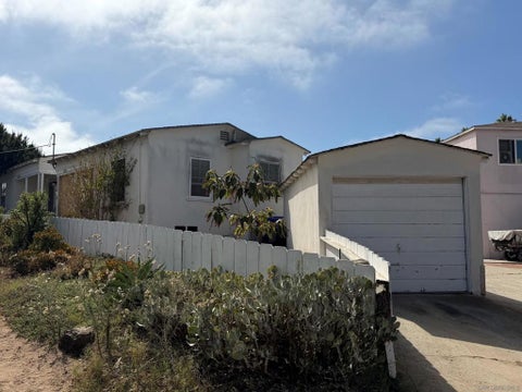 Photo of 2426 Seaside St ST, San Diego, CA 92107 (MLS # 260023883SD)