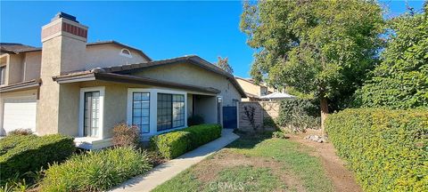 Photo of 948 Sandstone Drive, Glendora, CA 91740 (MLS # CV26026183)