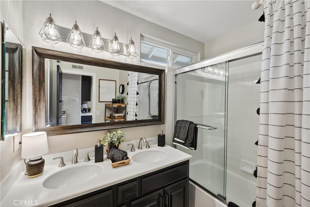 Fieldstone Classics (FLCL) - Residential