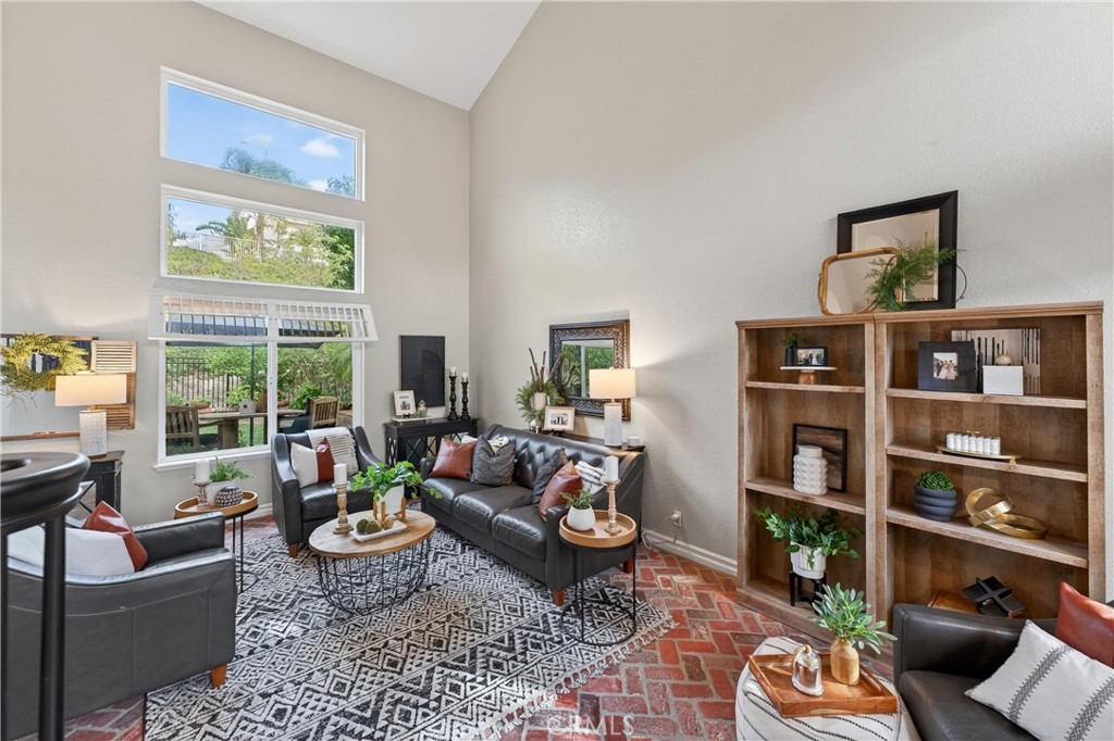 Fieldstone Classics (FLCL) - Residential