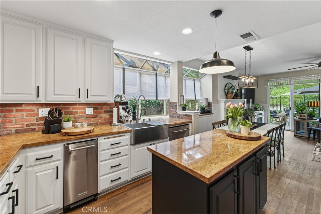 Fieldstone Classics (FLCL) - Residential