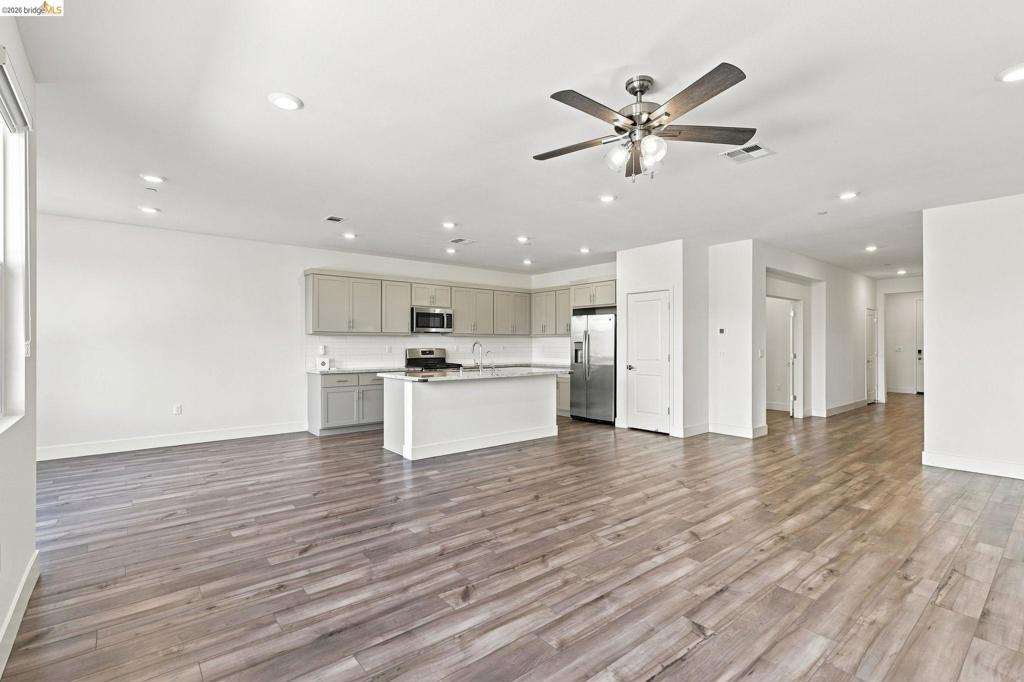5330 Clauzetto Way