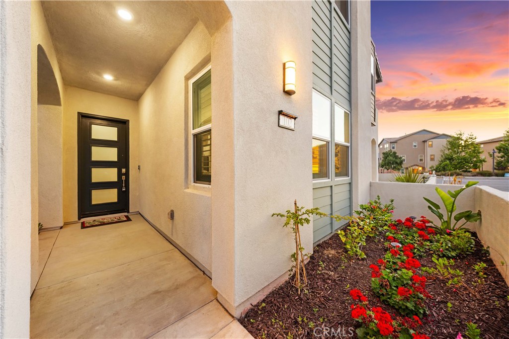 Solis Park- Camellia - Residential