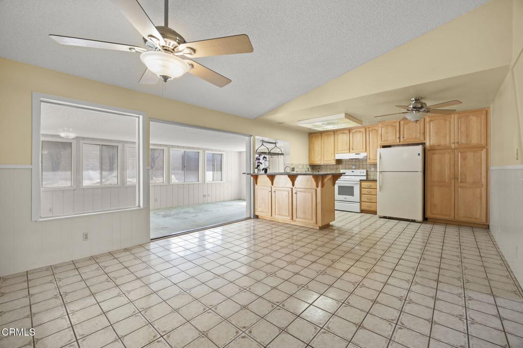 5576 Holly Ridge Drive
