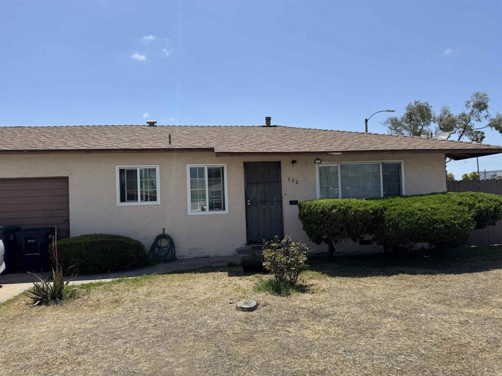 702 4 Oaklawn Avenue