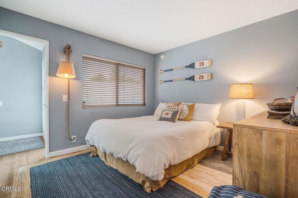Oxnard, California, 93035, United States, 2 Bedrooms Bedrooms, ,2 BathroomsBathrooms,Residential,Active,2044983