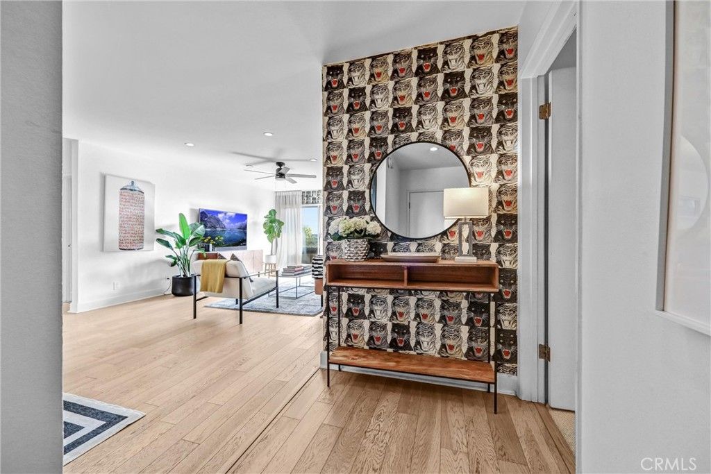 Photo of 8400 De Longpre Ave #212, West Hollywood, CA 90069 (MLS # AR25268659)