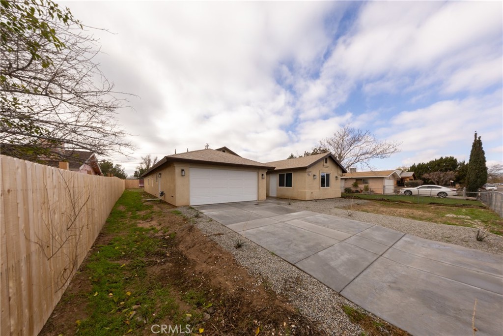 16241 Chestnut Street