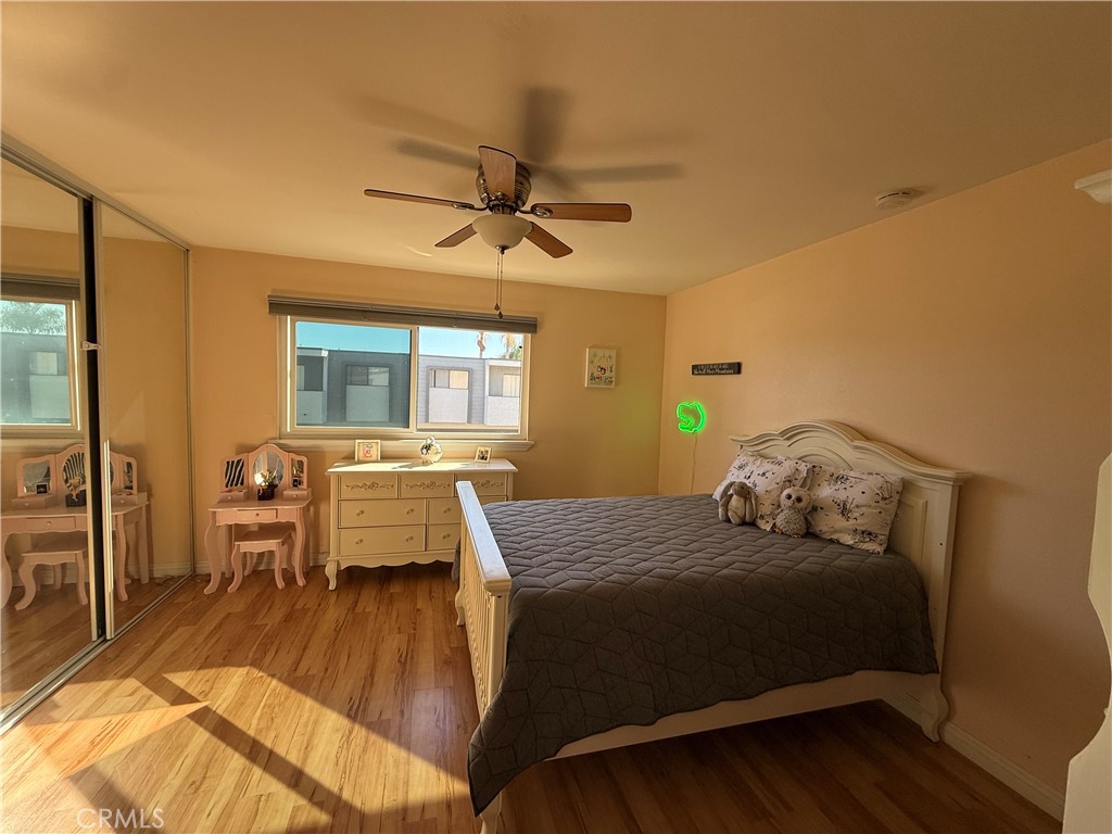 9565 Graham St - Residential