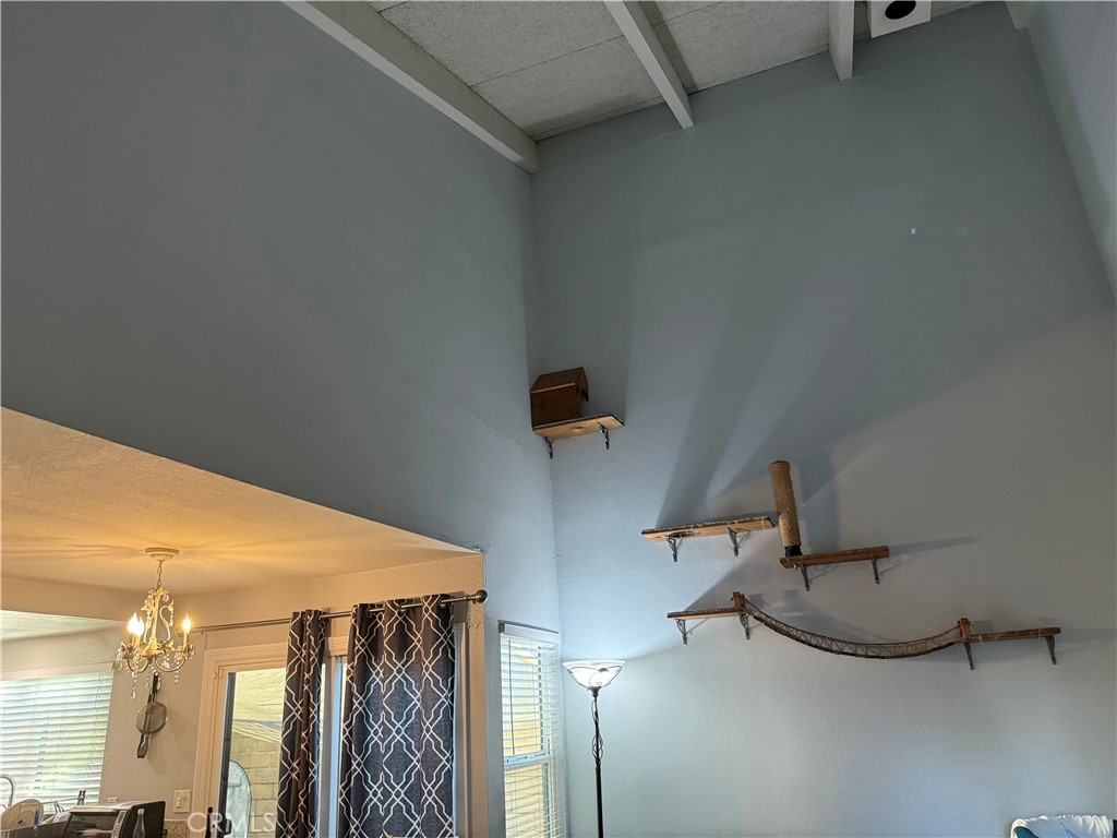 9565 Graham St - Residential