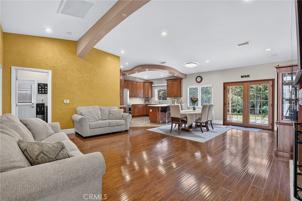 15733 Walbrook