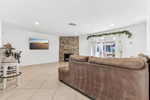 Tiny photo for 73835 Fred Waring Drive, Palm Desert, CA 92260 (MLS # 219155071DA)