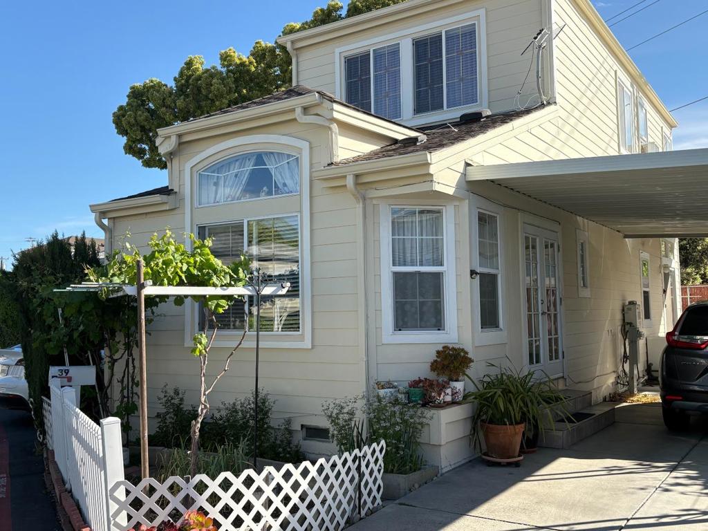 1201 Sycamore Terrace