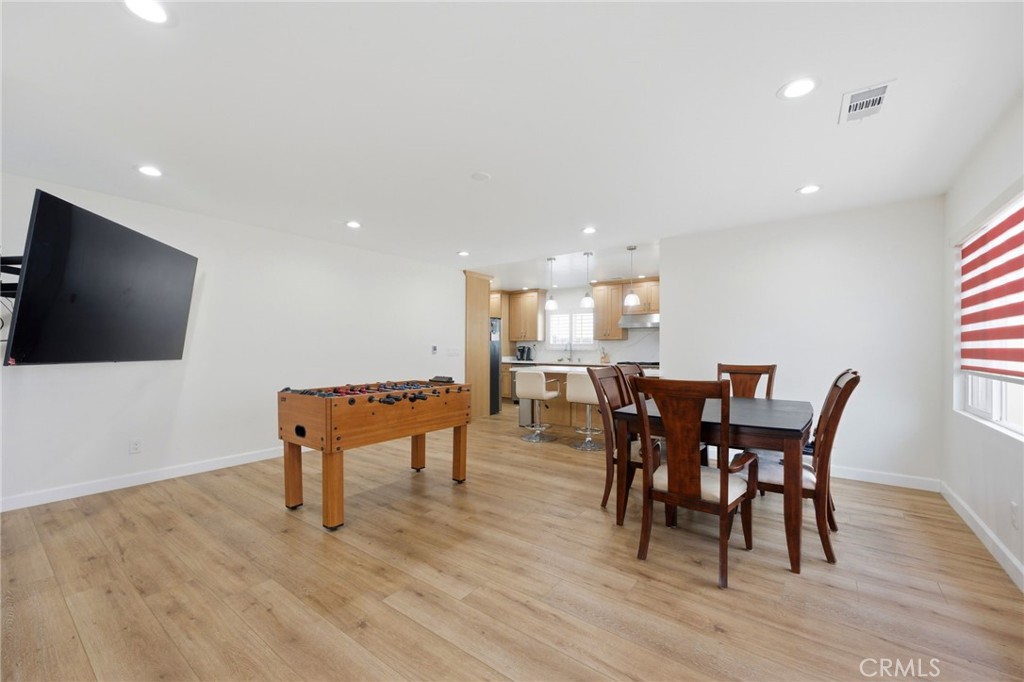 1130 W 186th