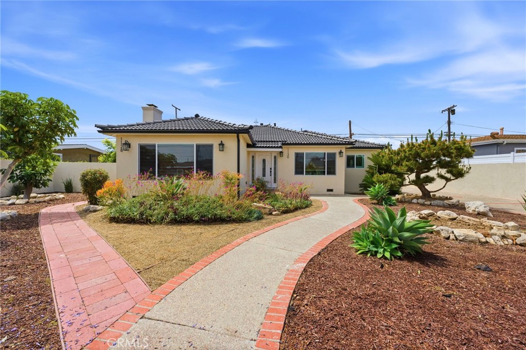 1130 W 186th