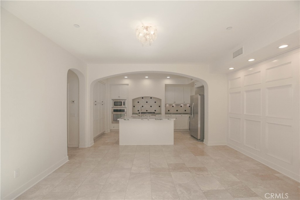 38 Ridge Valley