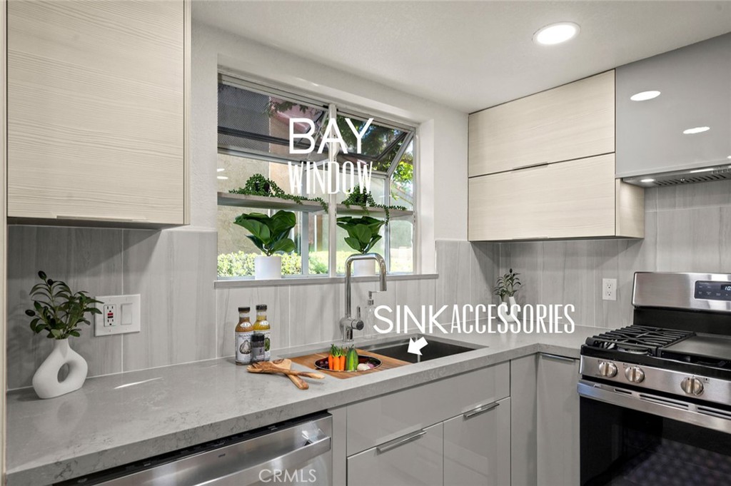 Mark III Townhomes - Residential