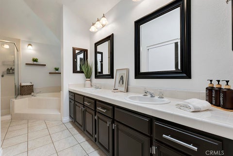 Tiny photo for 13620 Chesterfield DR, Moorpark, CA 93021 (MLS # SR26204446)