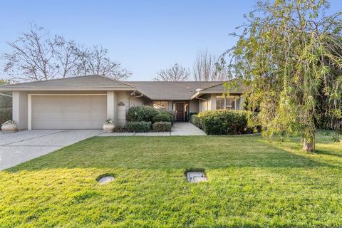 Photo of 3917 3917 Five Mile Dr Dr, Stockton, CA 95219 (MLS # 41123865)